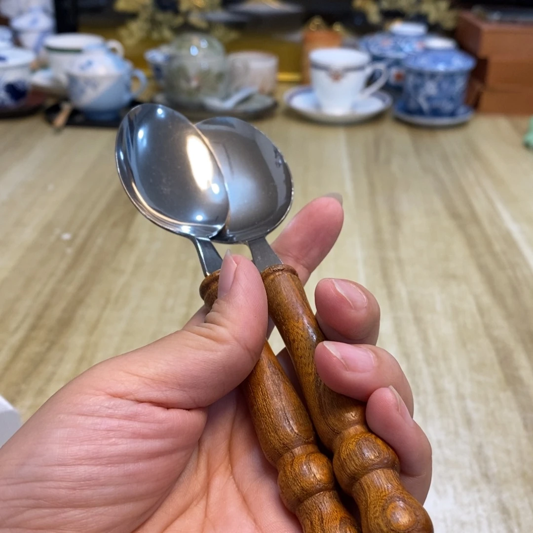 ****颜易雅集工艺品有限公司