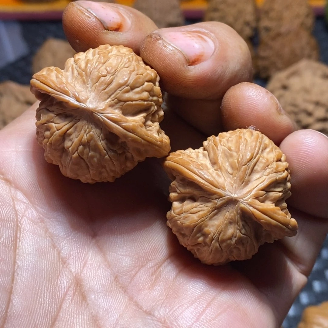 吊坠文玩核桃35.5尺，磨盘