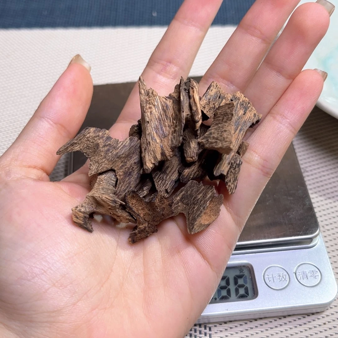 香榧木海南大山80年代老房梁料9克重福利