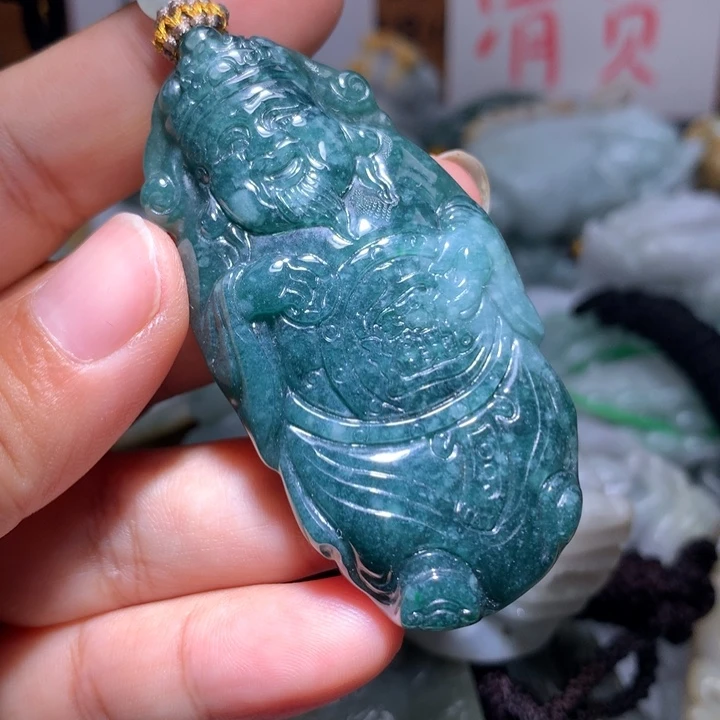 翡翠未镶嵌颈饰保真天然A货翡翠