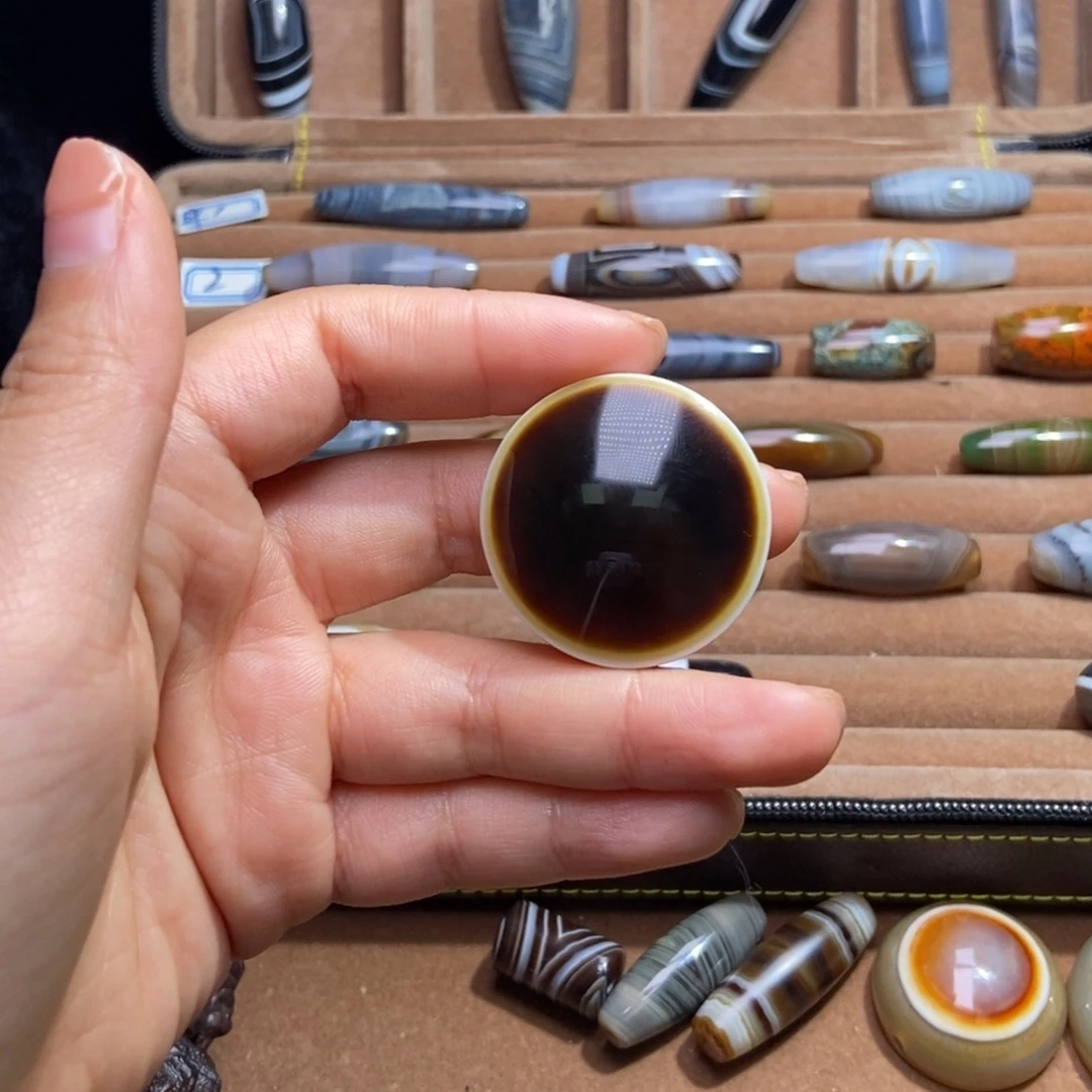 S***雲玛瑙/玉髓未镶嵌颈饰