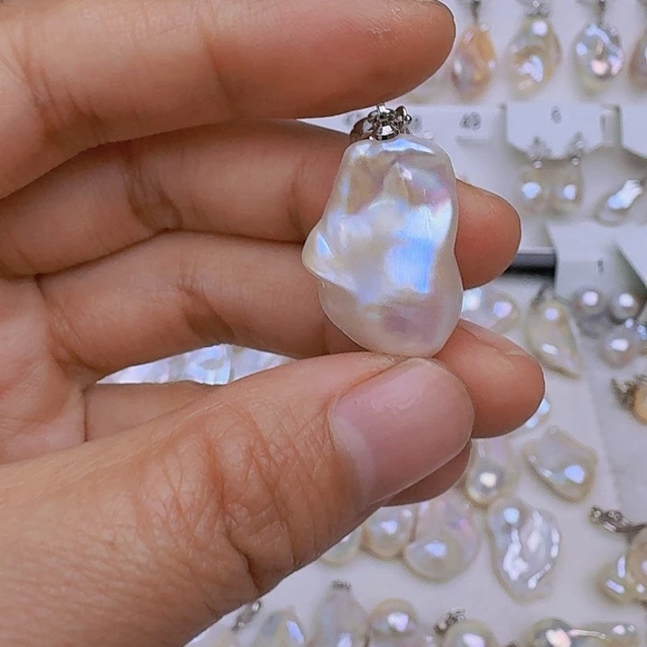 颈饰未镶嵌淡水珍珠