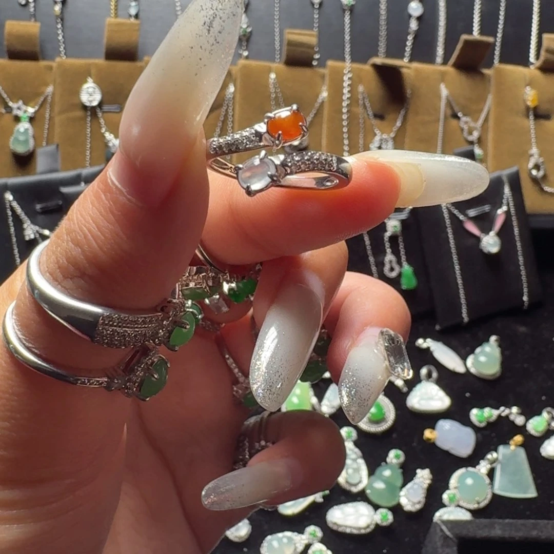 银S925镶嵌戒指翡翠