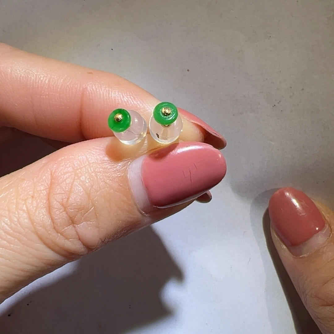 翡翠颈饰18K金镶嵌耳钉