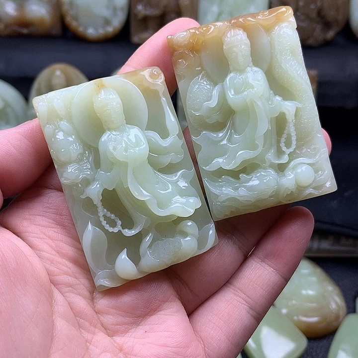 和田玉未镶嵌颈饰