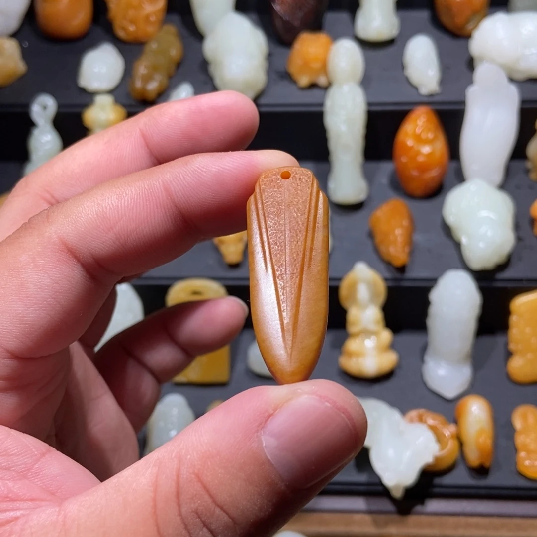 I***3和田玉未镶嵌颈饰