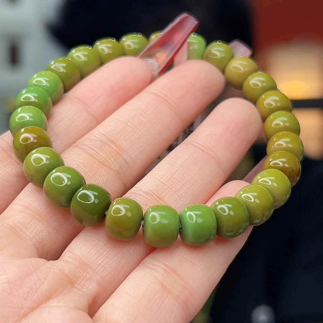 雨***蓉绿松石未镶嵌珠宝奇石