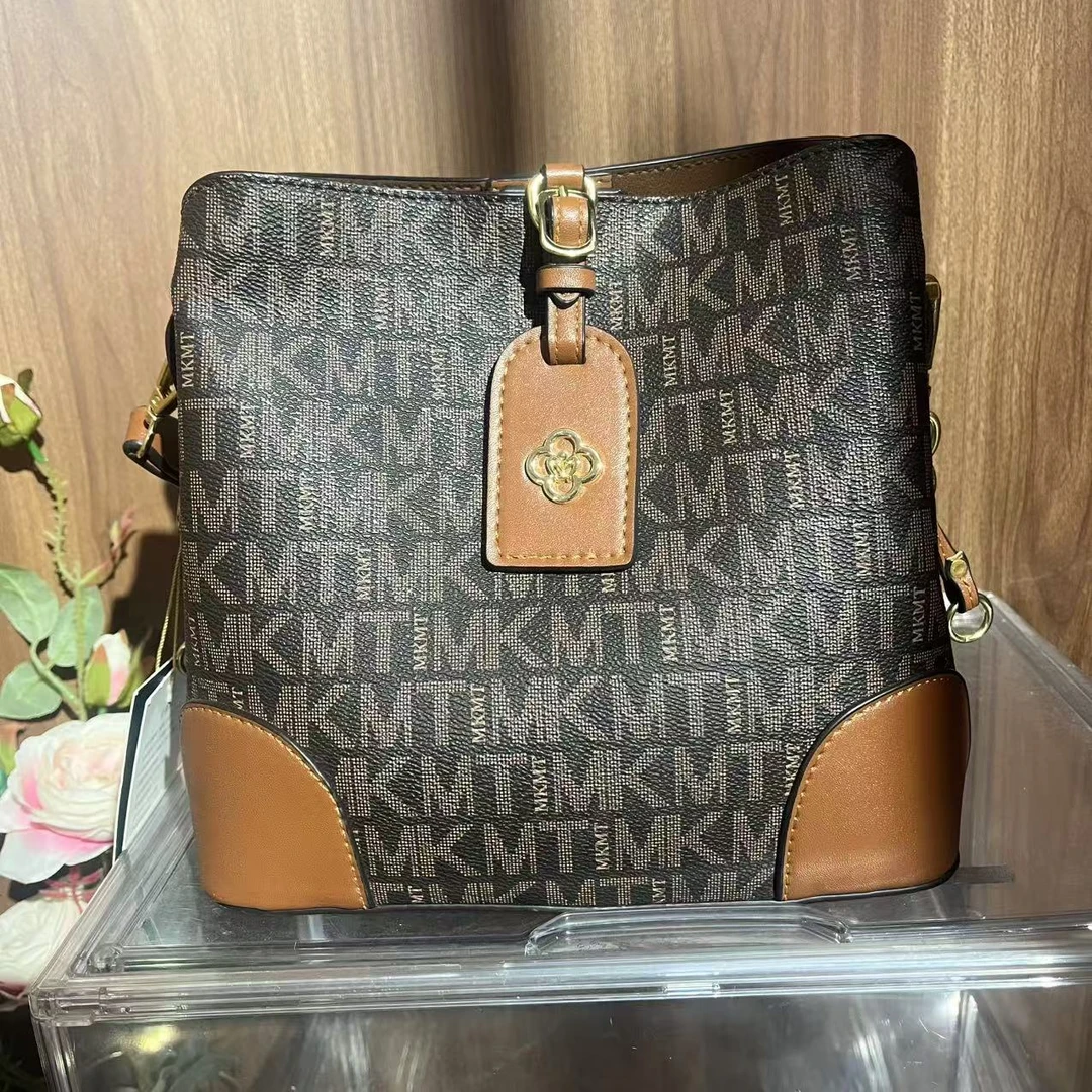 轻奢品牌 时尚百搭竖款女士手提单肩斜挎包 6998