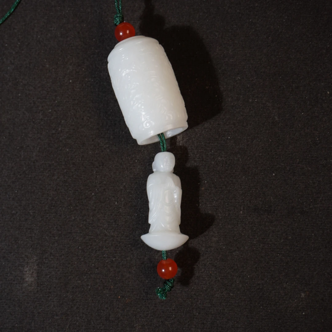 11SE26 清 和田玉心中有佛吊坠