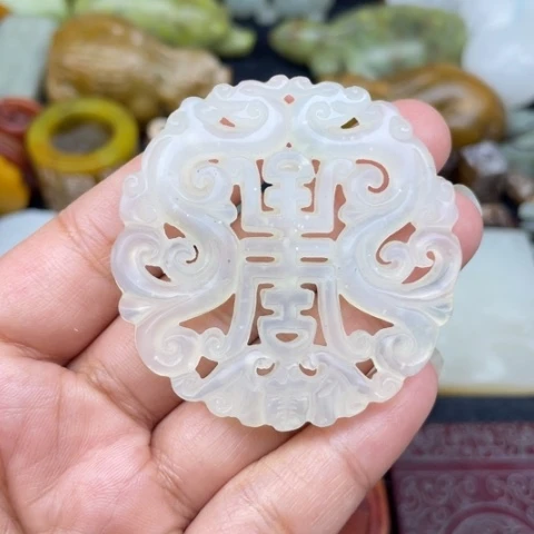 蛇纹石玉未镶嵌颈饰16