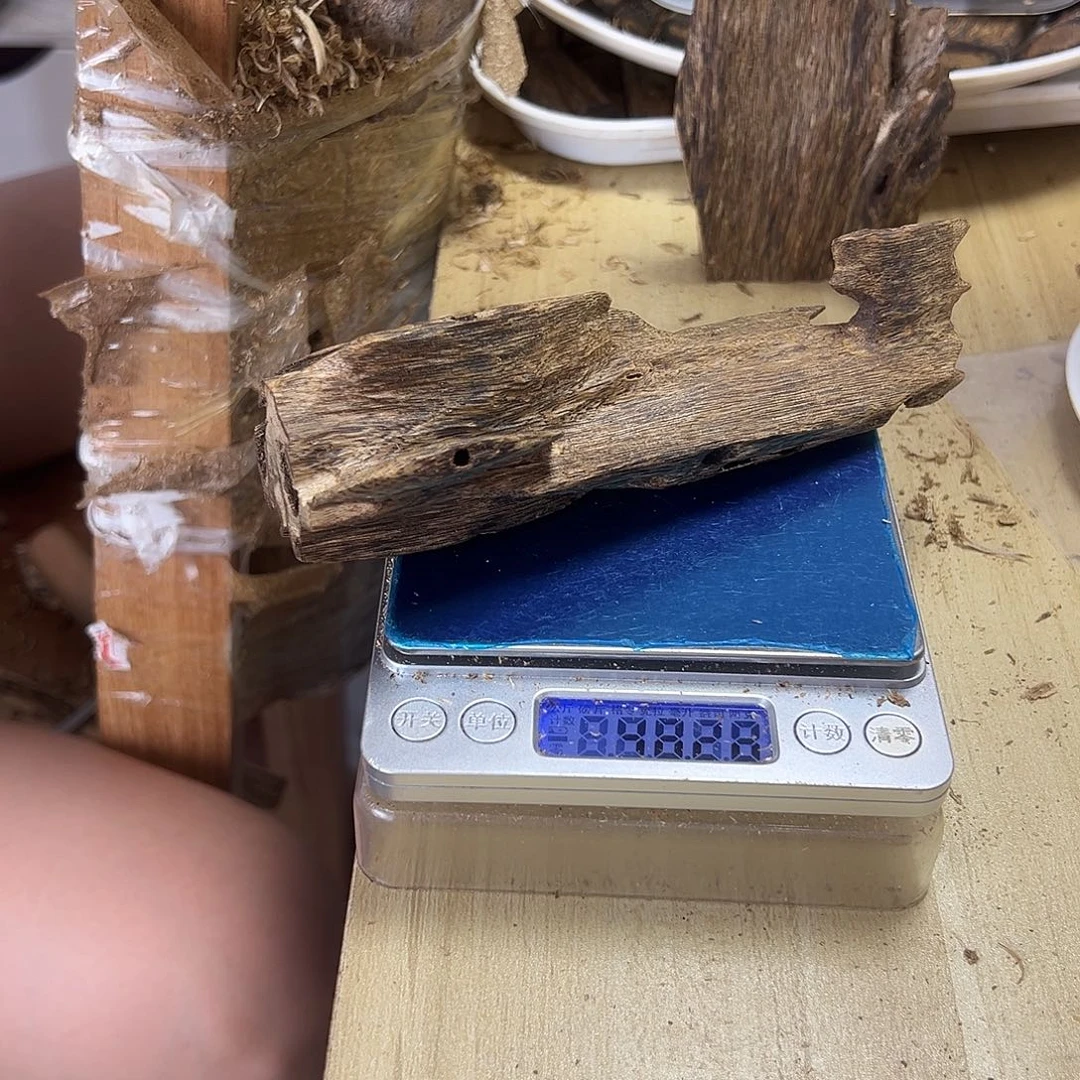 香料绿奇楠虫漏48克白棋