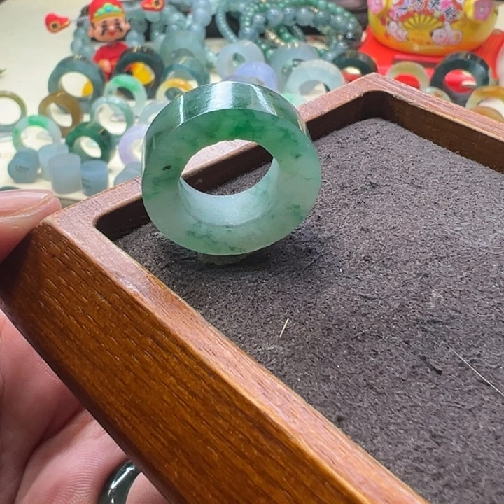 定制翡翠未镶嵌翡翠戒指9-17