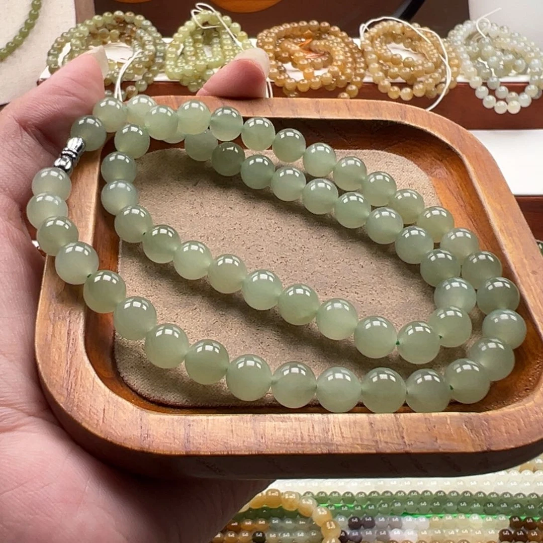 颈饰未镶嵌和田玉珠串8mm