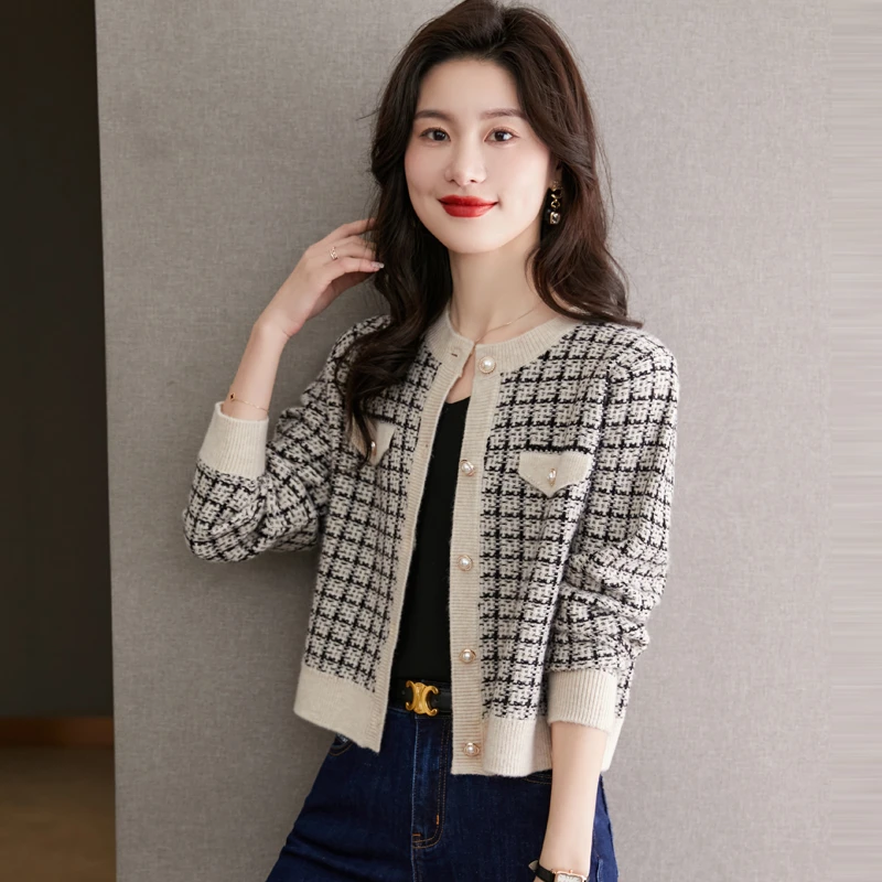 春秋款小香风针织衫小开衫女毛衣外套春季短款格子外搭小个子上衣