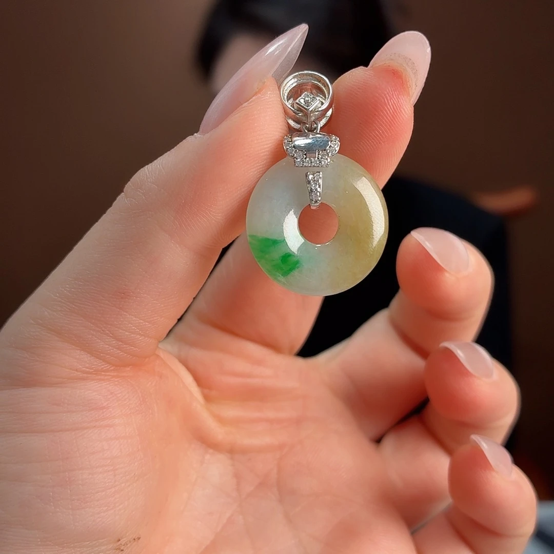 幸***里翡翠银S925镶嵌颈饰有纹介意勿拍