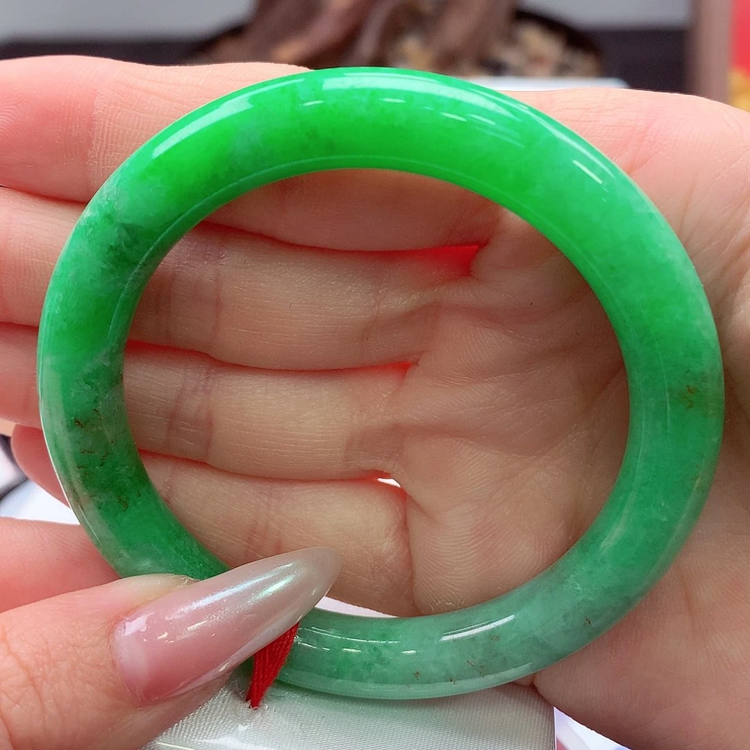 未镶嵌手镯翡翠翡翠