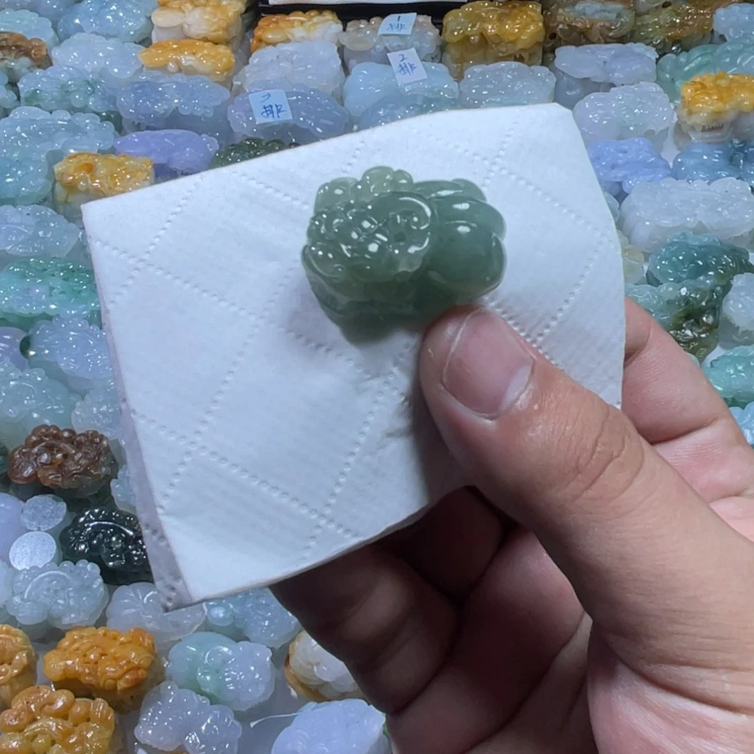 定制翡翠未镶嵌天然