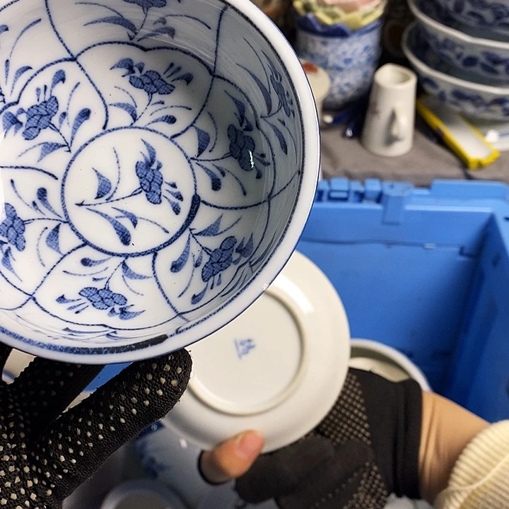 王****袄陶瓷餐具陶瓷杯