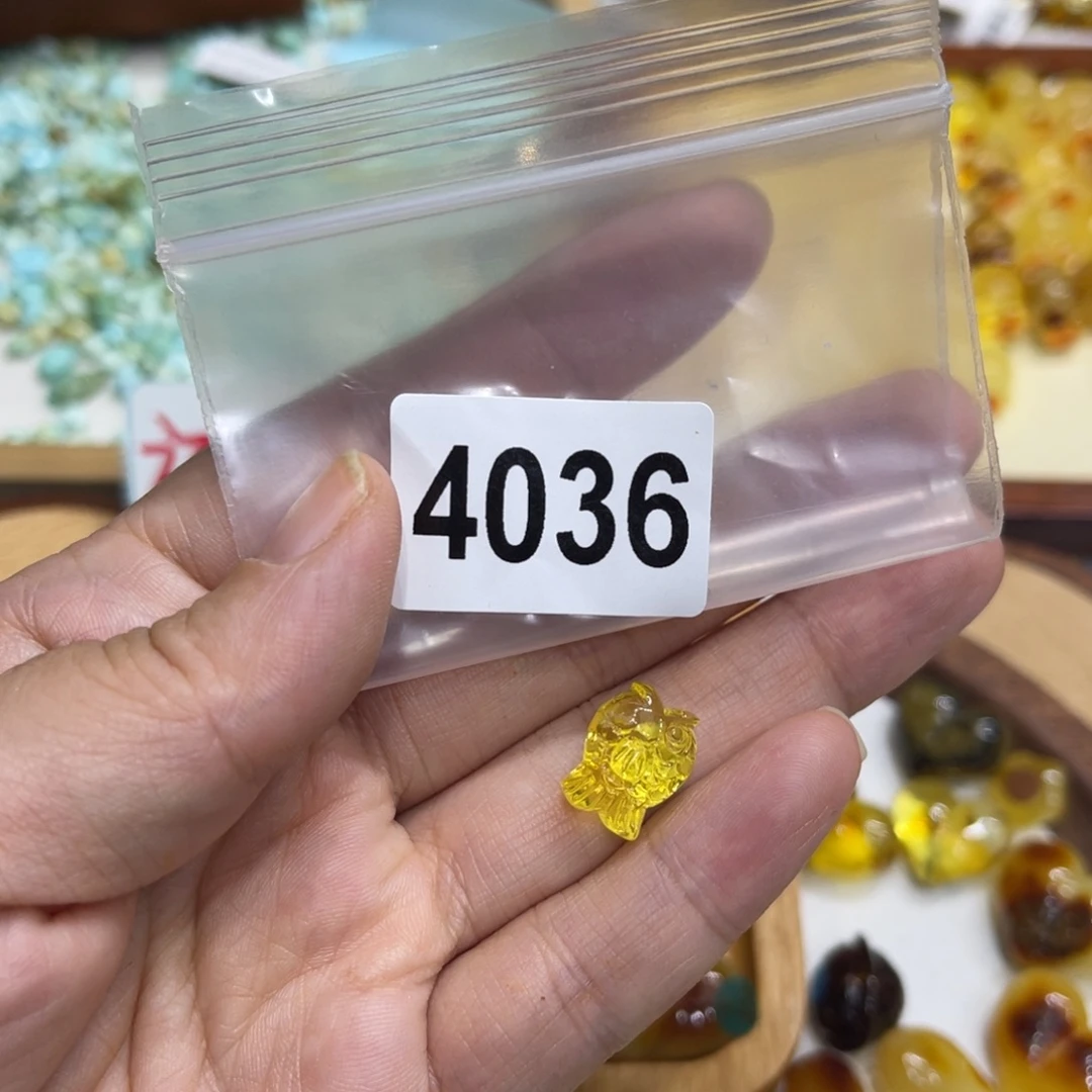 琥珀未镶嵌珠宝奇石