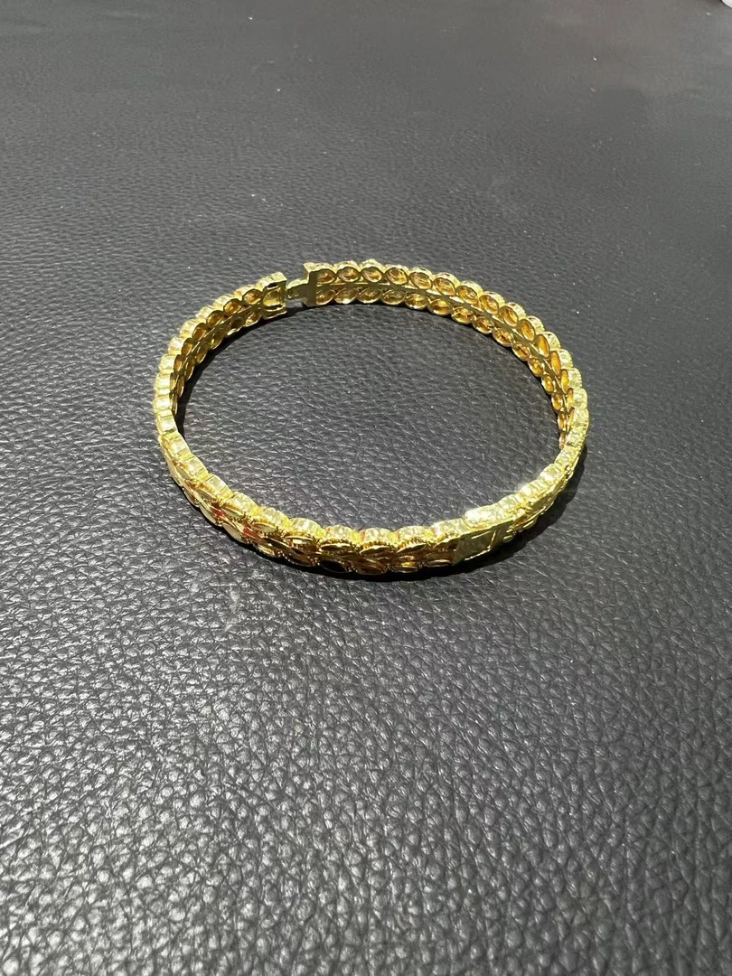 精品手链v29细节彰显出气质艺术品味高贵典雅美丽