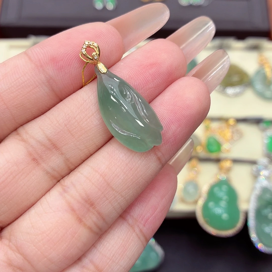 翡翠18K金镶嵌吊坠(不含链)