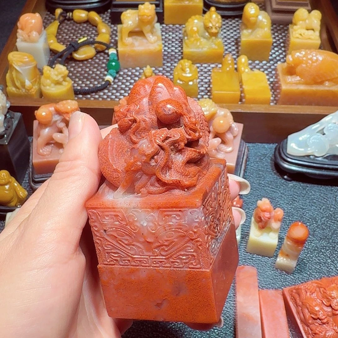 寿山石印石老挝石