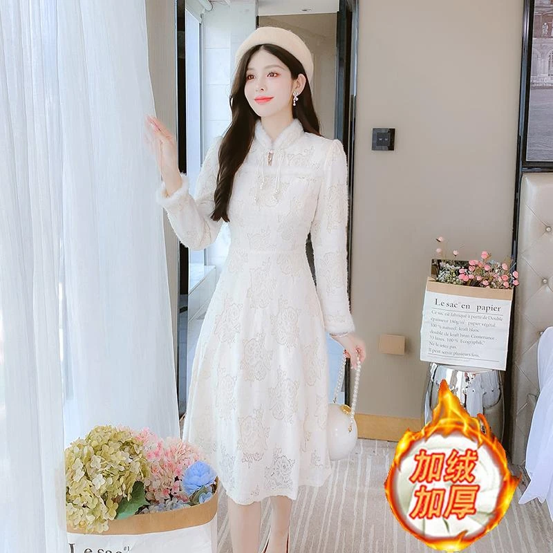 冬季国风加绒加厚打底蕾丝连衣裙森系仙女年轻款新中式改良旗袍裙