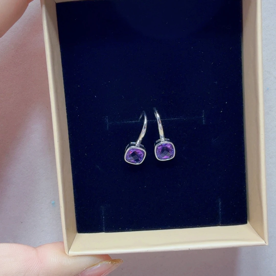 紫晶耳饰银S925镶嵌小*纸国首质检 天然紫晶耳勾
