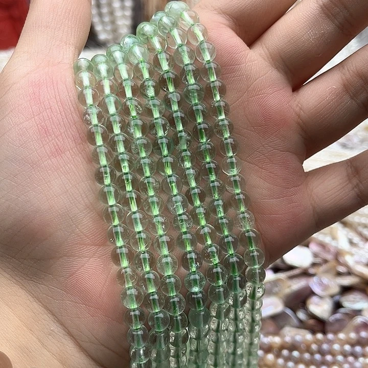 未镶嵌玛瑙/玉髓珠宝半成品一条6mm左右绿萤石