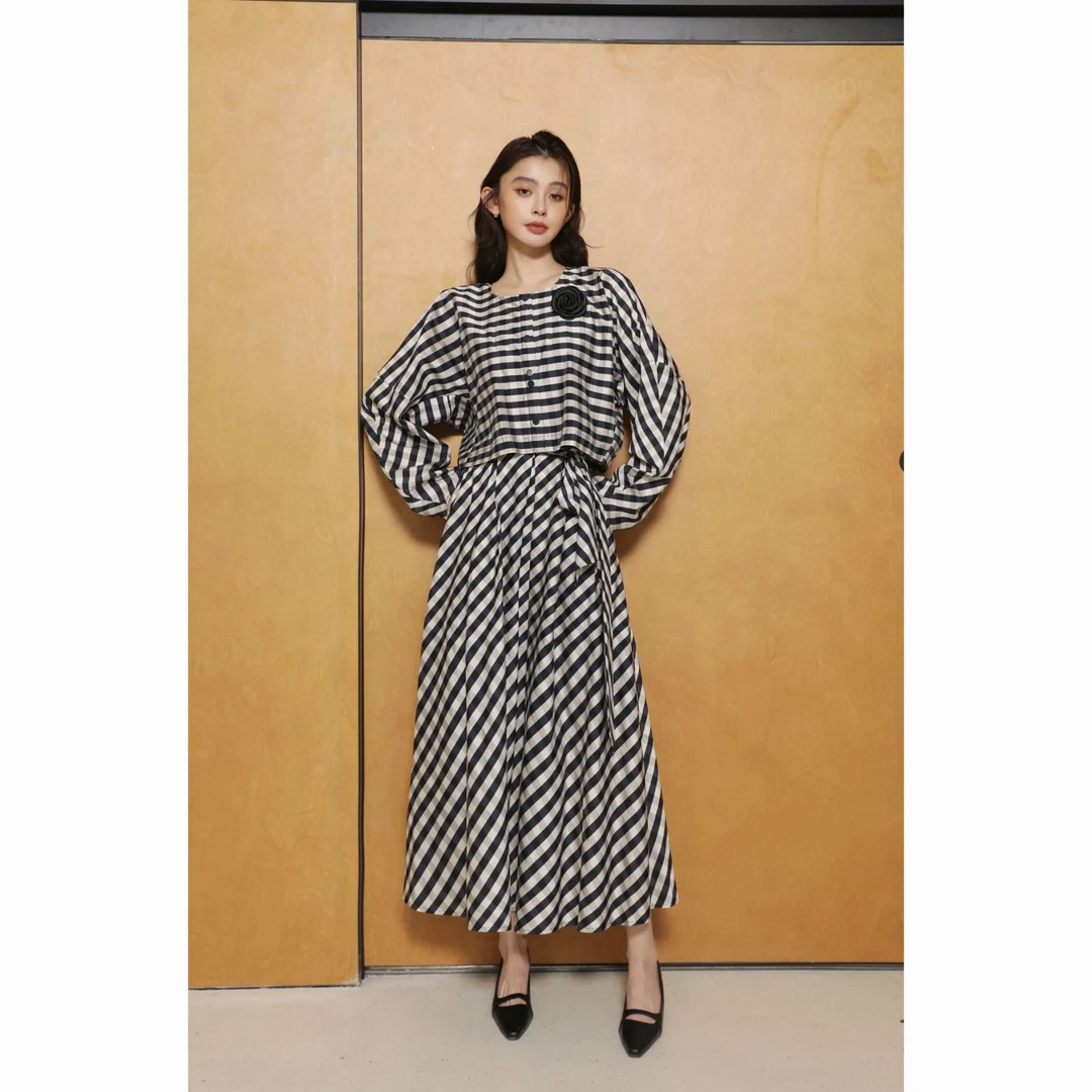 【泡泡糖】细品有味道 宽松减龄格子经典千鸟格宽松廓形套装半裙