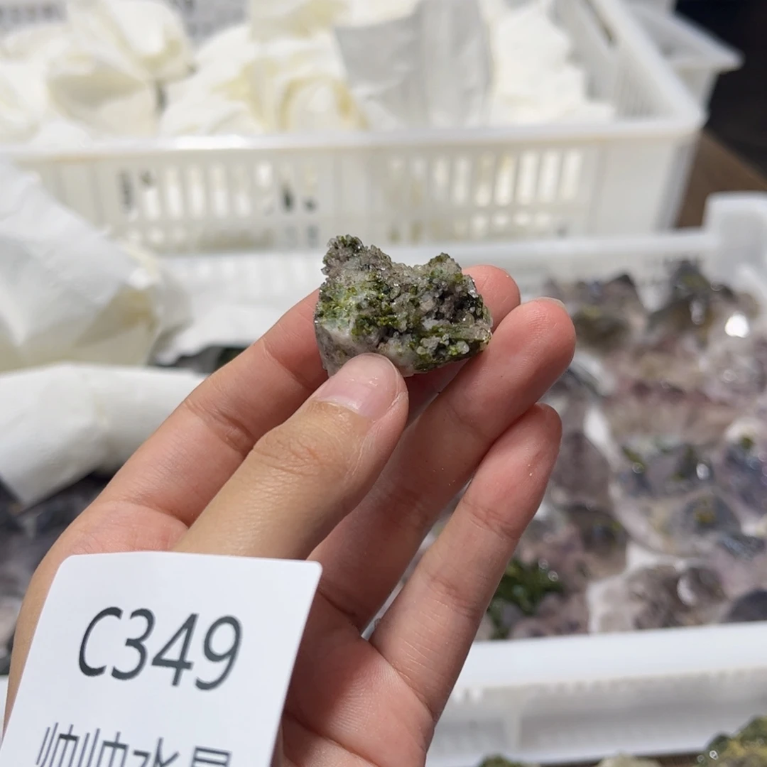 S***y未镶嵌珠宝半成品水晶349