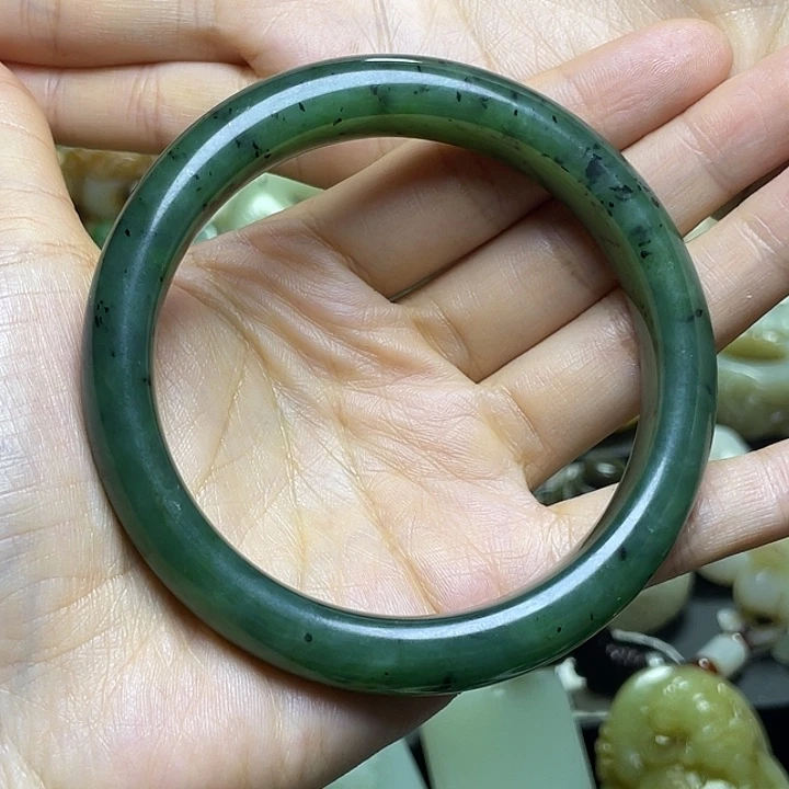 和田玉未镶嵌挂件用****2