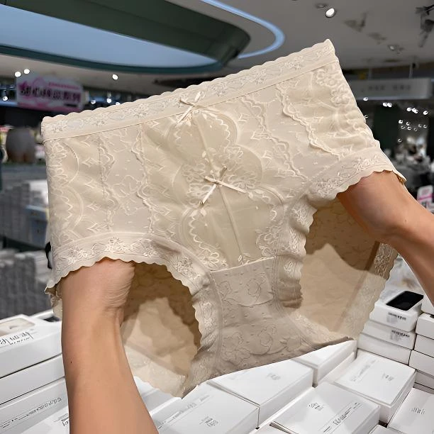 新款爱之梦舒适三条装女士三角内裤中腰软糯亲肤透气（80一130斤）