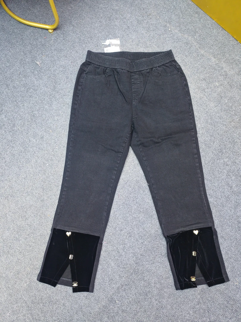 LL琳大码女装2025春季高腰拼接金丝绒金色纽扣黑色牛仔裤女8842