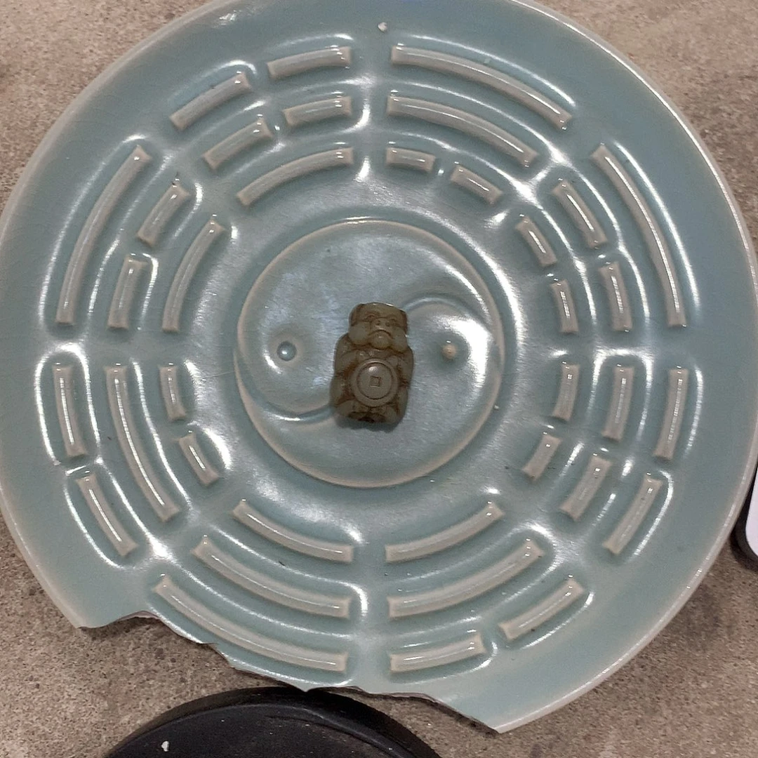 其他现代陶瓷工艺品