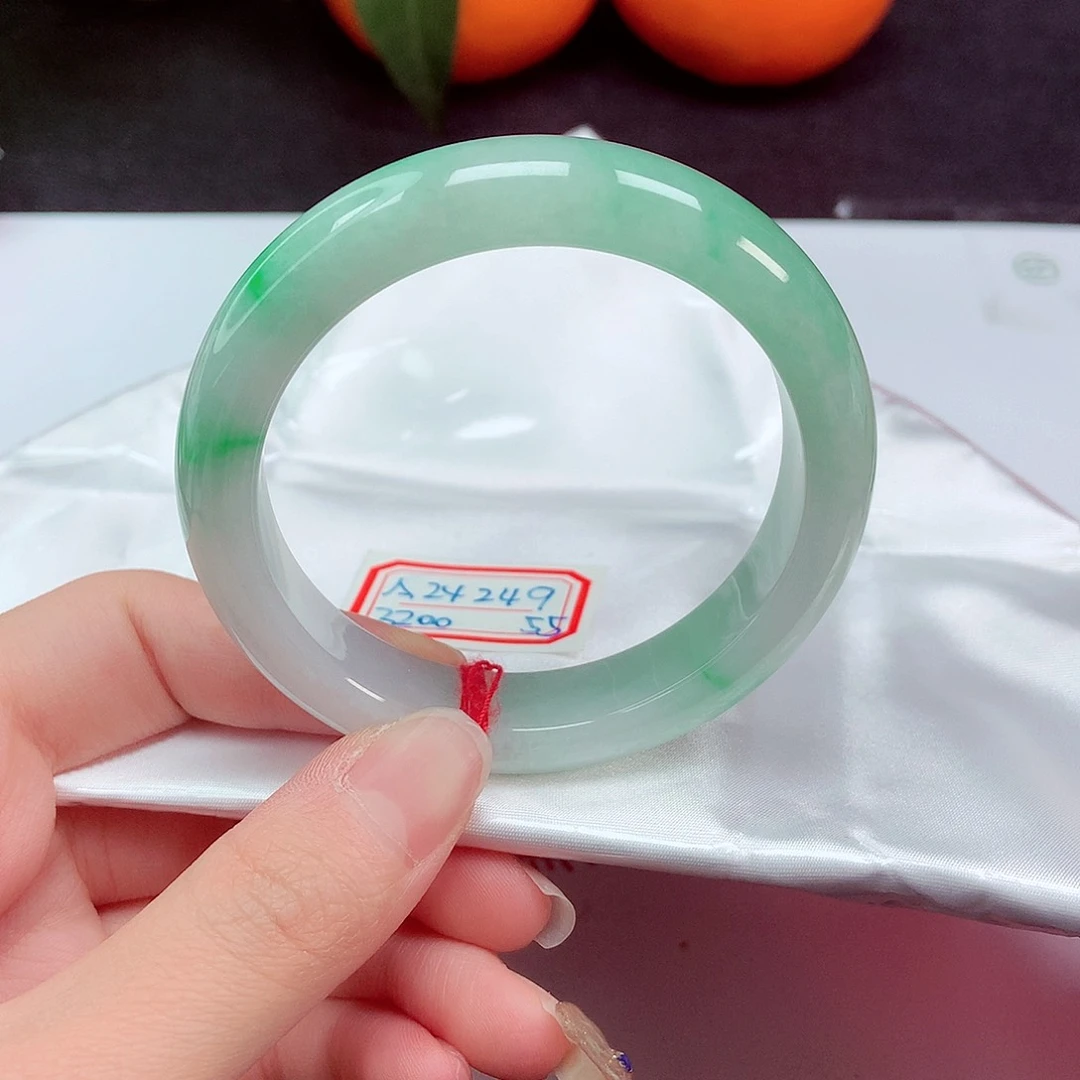 翡翠手镯未镶嵌天然a货翡翠53