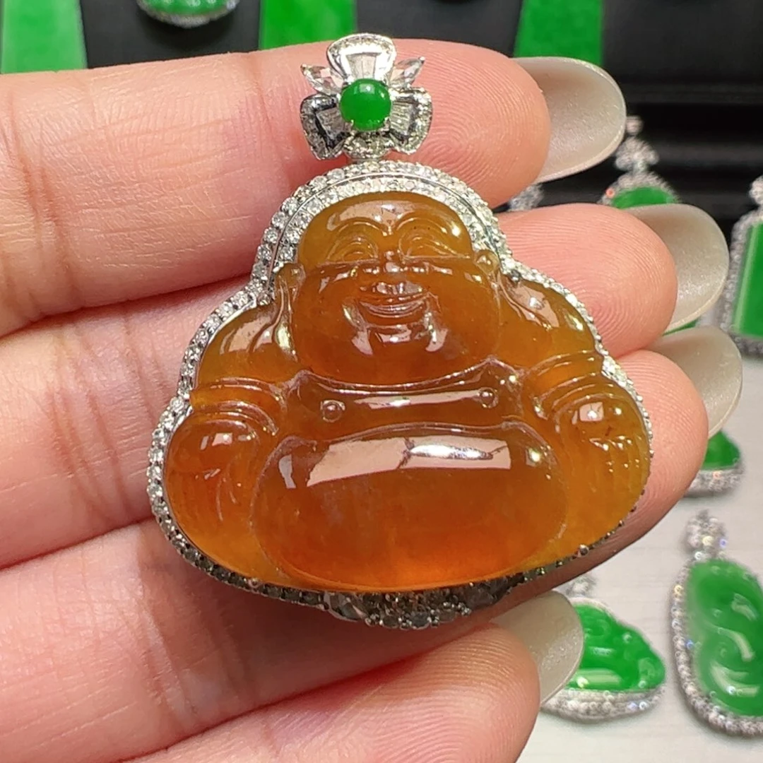 颈饰18K金镶嵌翡翠吊坠
