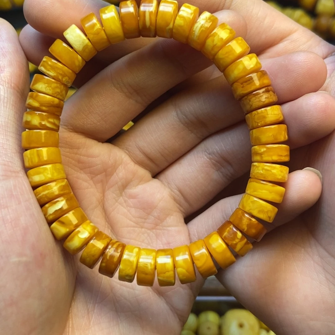 琥珀足铂镶嵌珠宝奇石