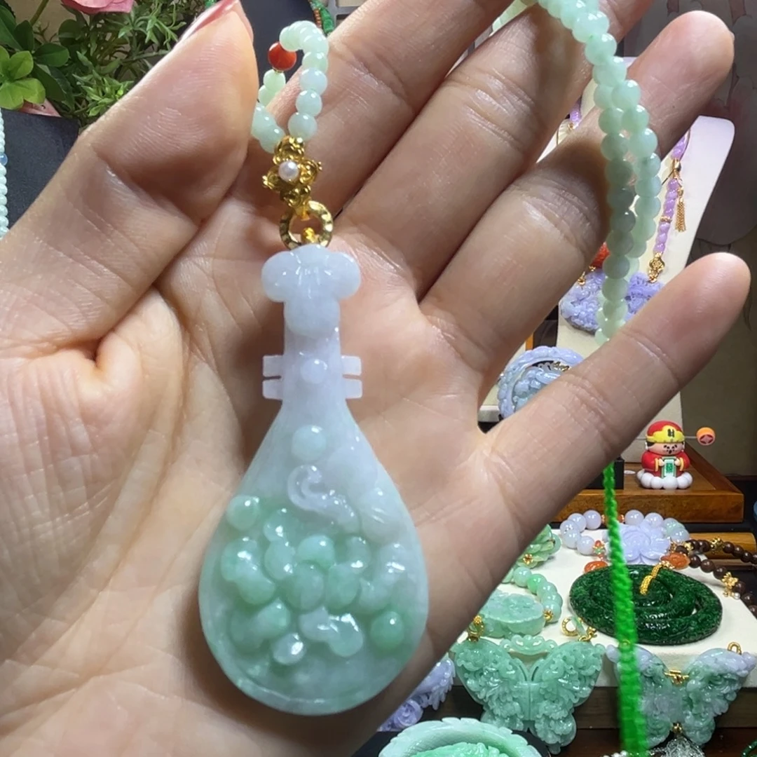 翡翠未镶嵌颈饰天然翡翠
