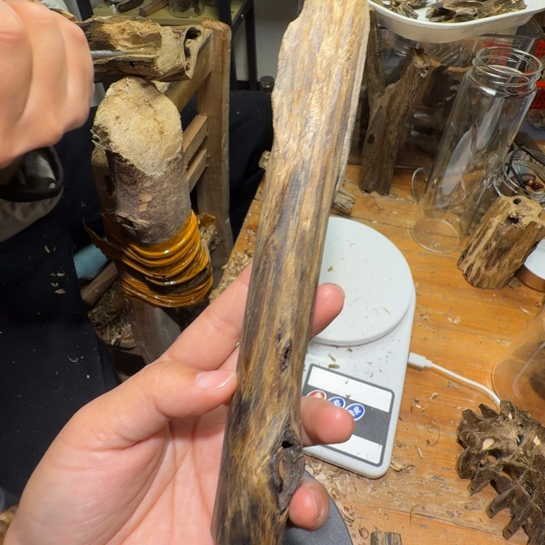 棋楠沉香白奇块料60克