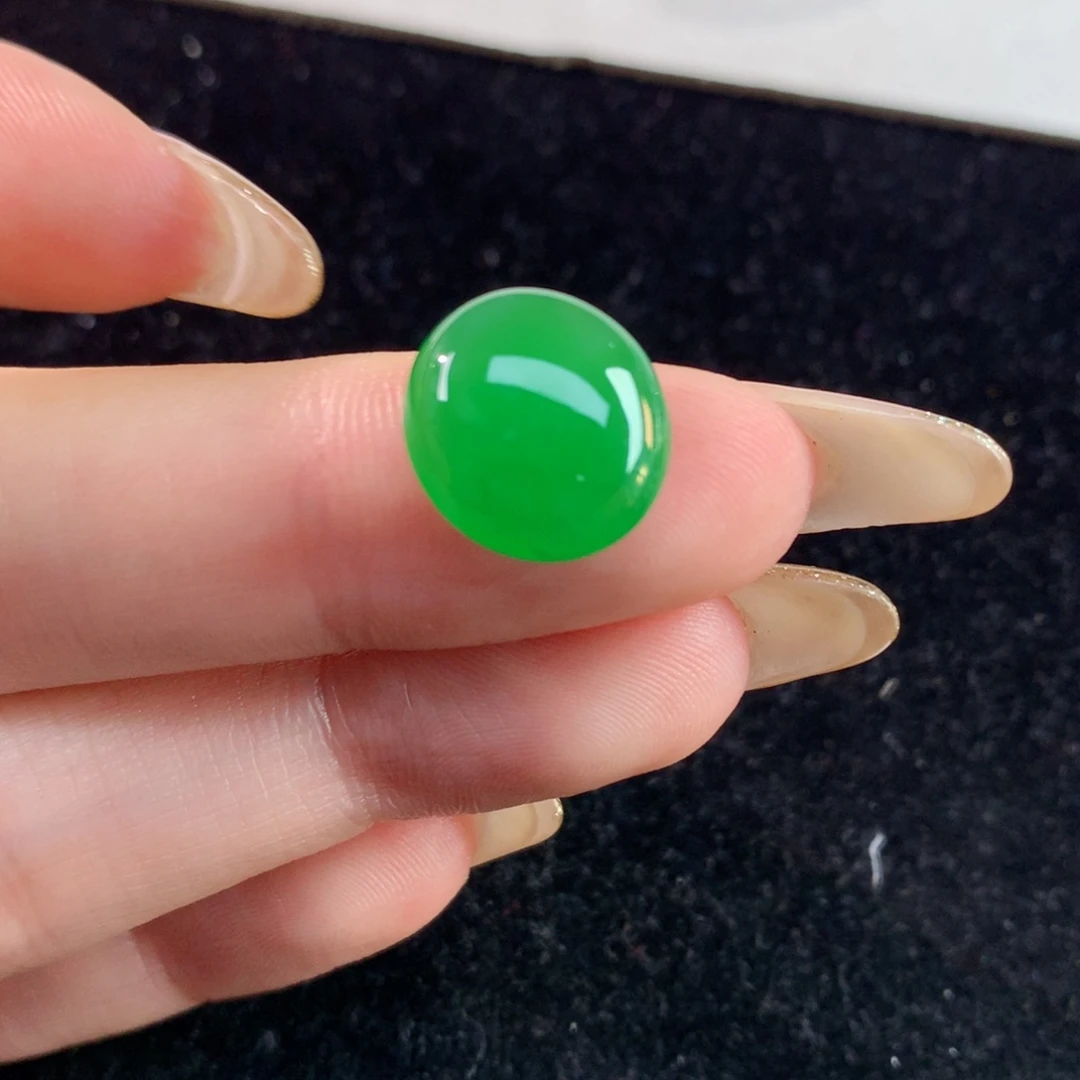 翡翠裸石13.67-12.43-4.85