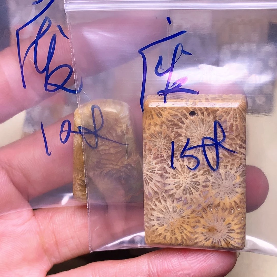 硅化玉珠宝奇石合金废*多