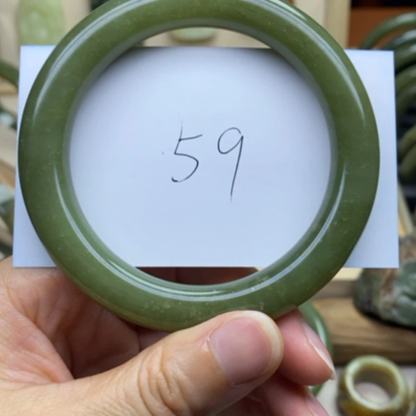 【闪购商品】和田玉手镯未镶嵌