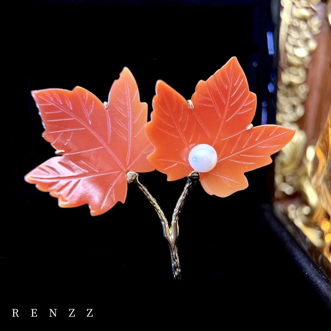 1360 橘红螺系列（升级款）定制款贝壳枫叶胸针