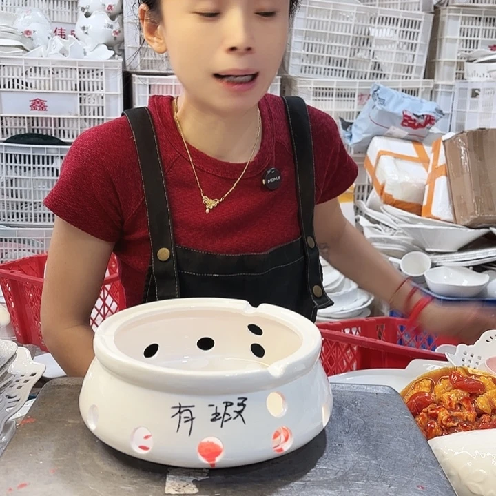 盘微瑕………福宝炉子一个
