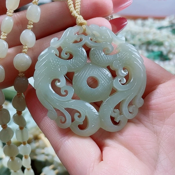 未镶嵌和田玉挂件