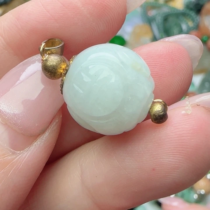 翡翠未镶嵌颈饰天然A货22