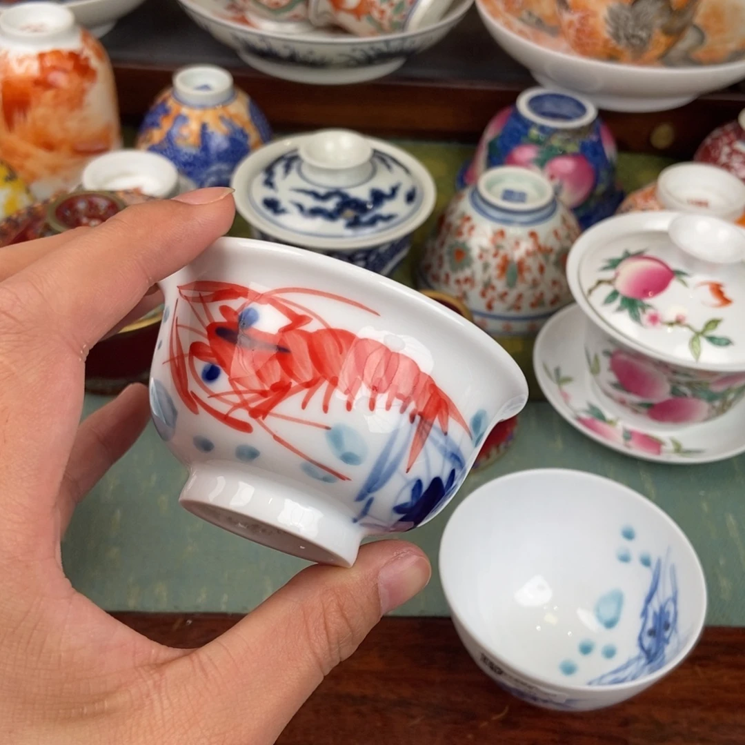 陶瓷的设计师是一个