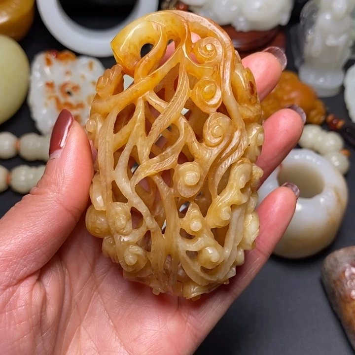 康***宁和田玉未镶嵌把件