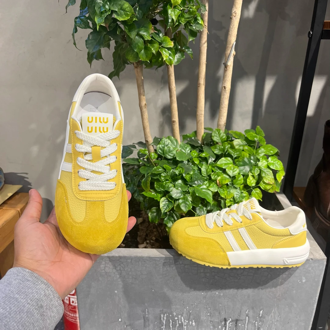 增高轻便舒适德训鞋女不累脚春季新款厚底透气百搭软底运动休闲鞋